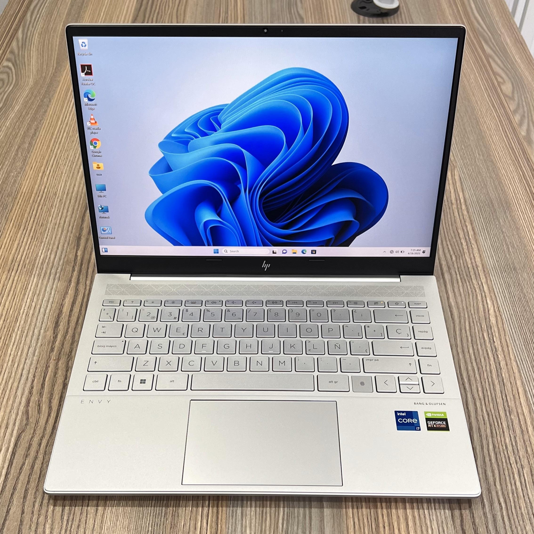 HP ENVY 14