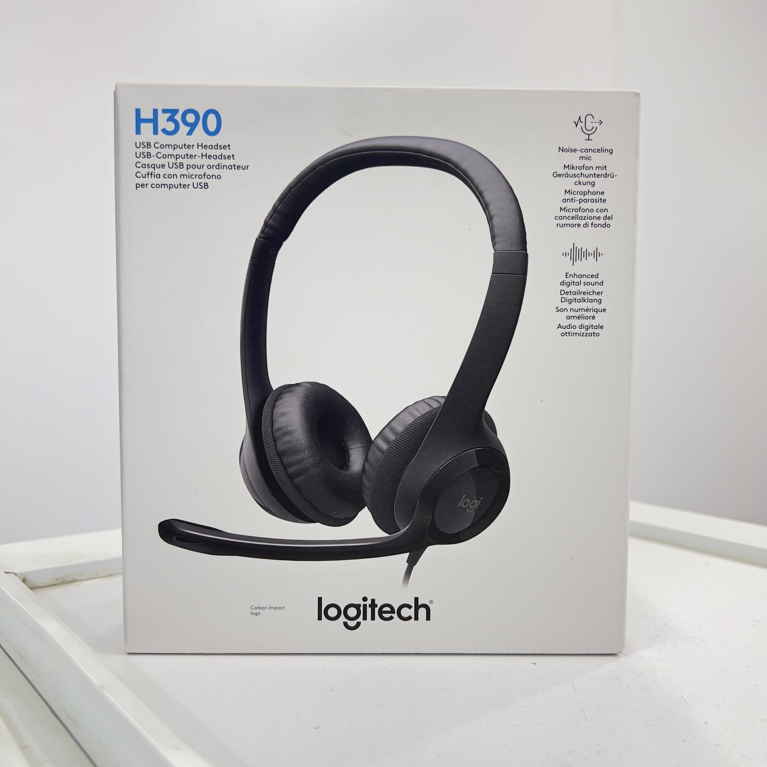 LOGITECH H390 USB HEADSET WITH NOISE-CANCELLING MIC
