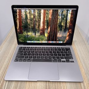 APPLE MACBOOK AIR  A2337|M1 CHIP 8-CORE| 8GB RAM |256GB SSD |13.3 INCH RETINA DISPLAY| TOUCH ID|SPACE GREY
