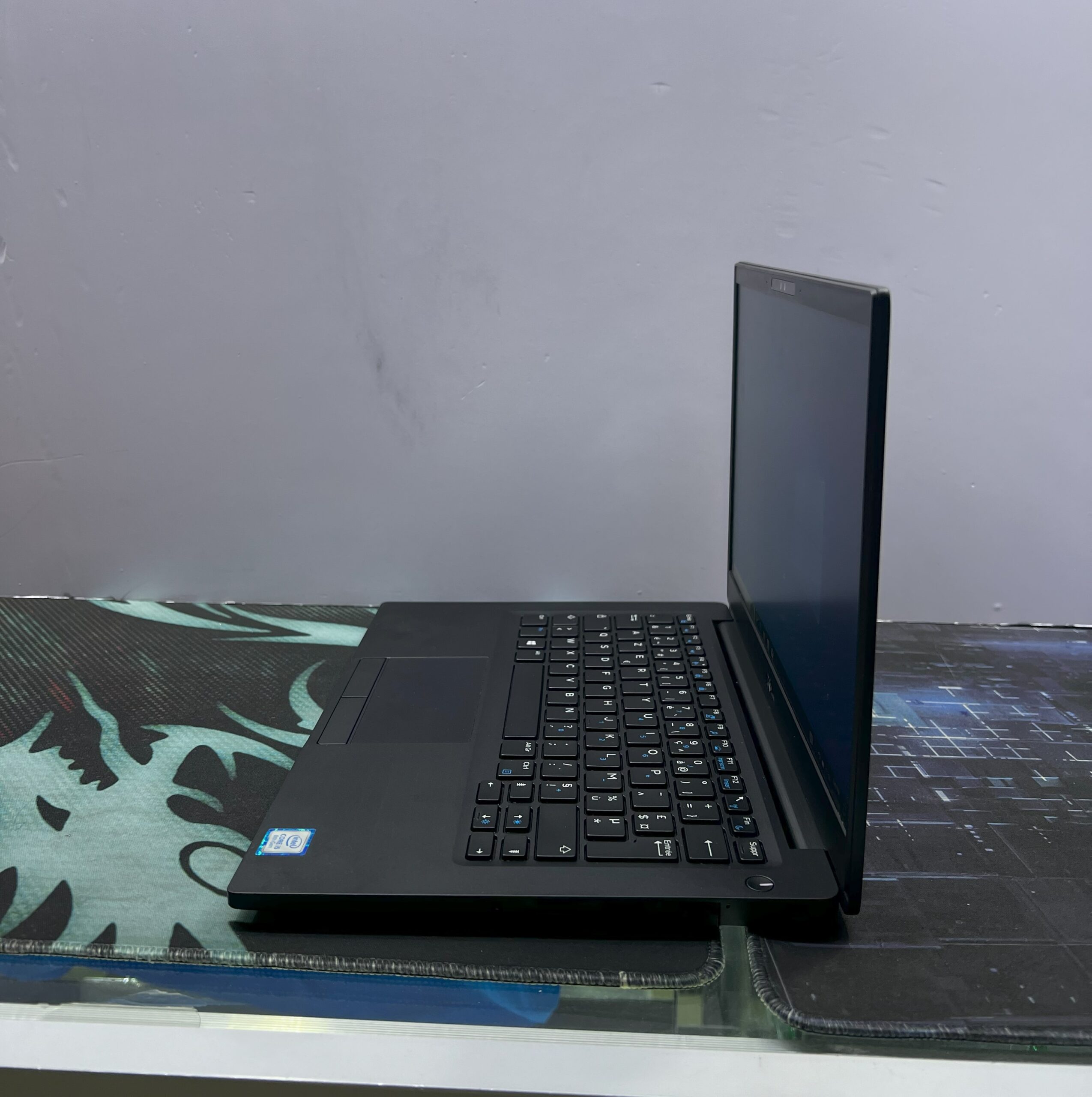 DELL LATITUDE E7390
