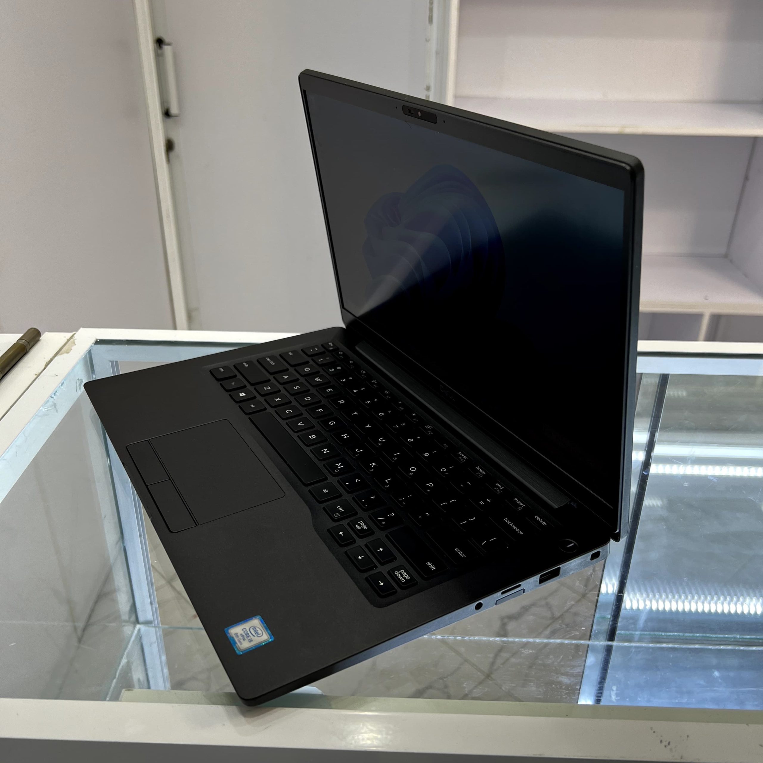 DELL LATITUDE 7490