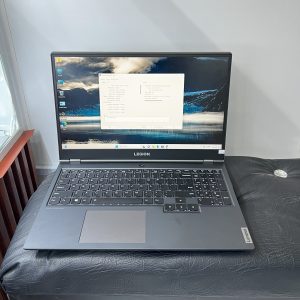 LENOVO LEGION R7000