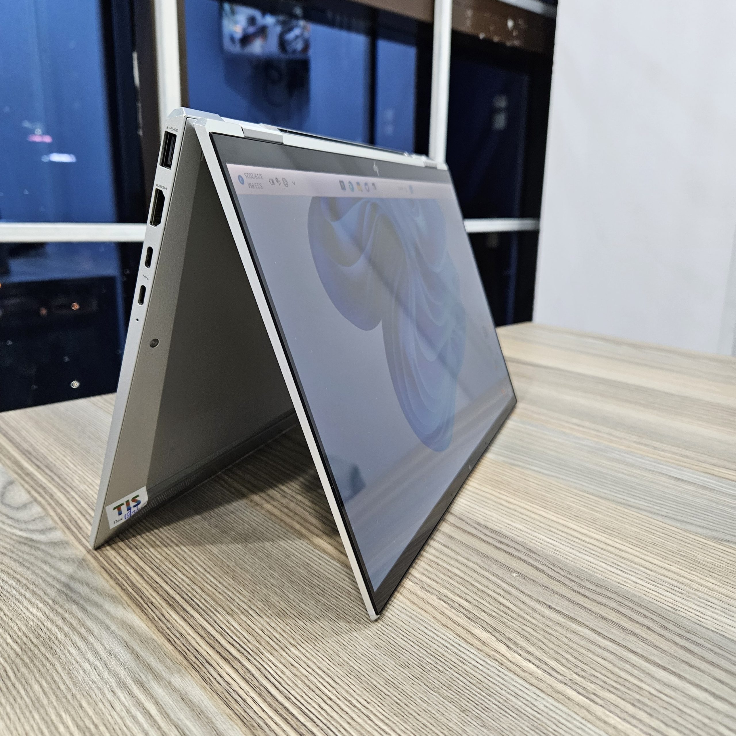 HP ELITEBOOK 1040 G8 X360