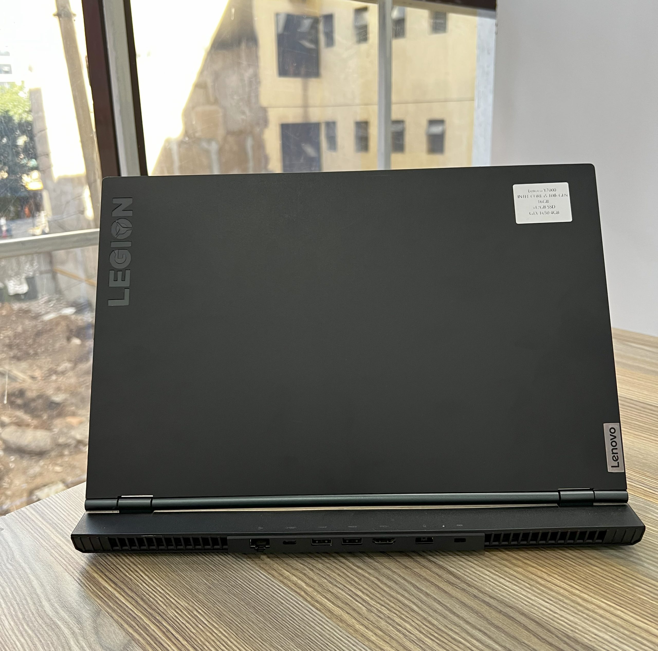 LENOVO LEGION Y7000