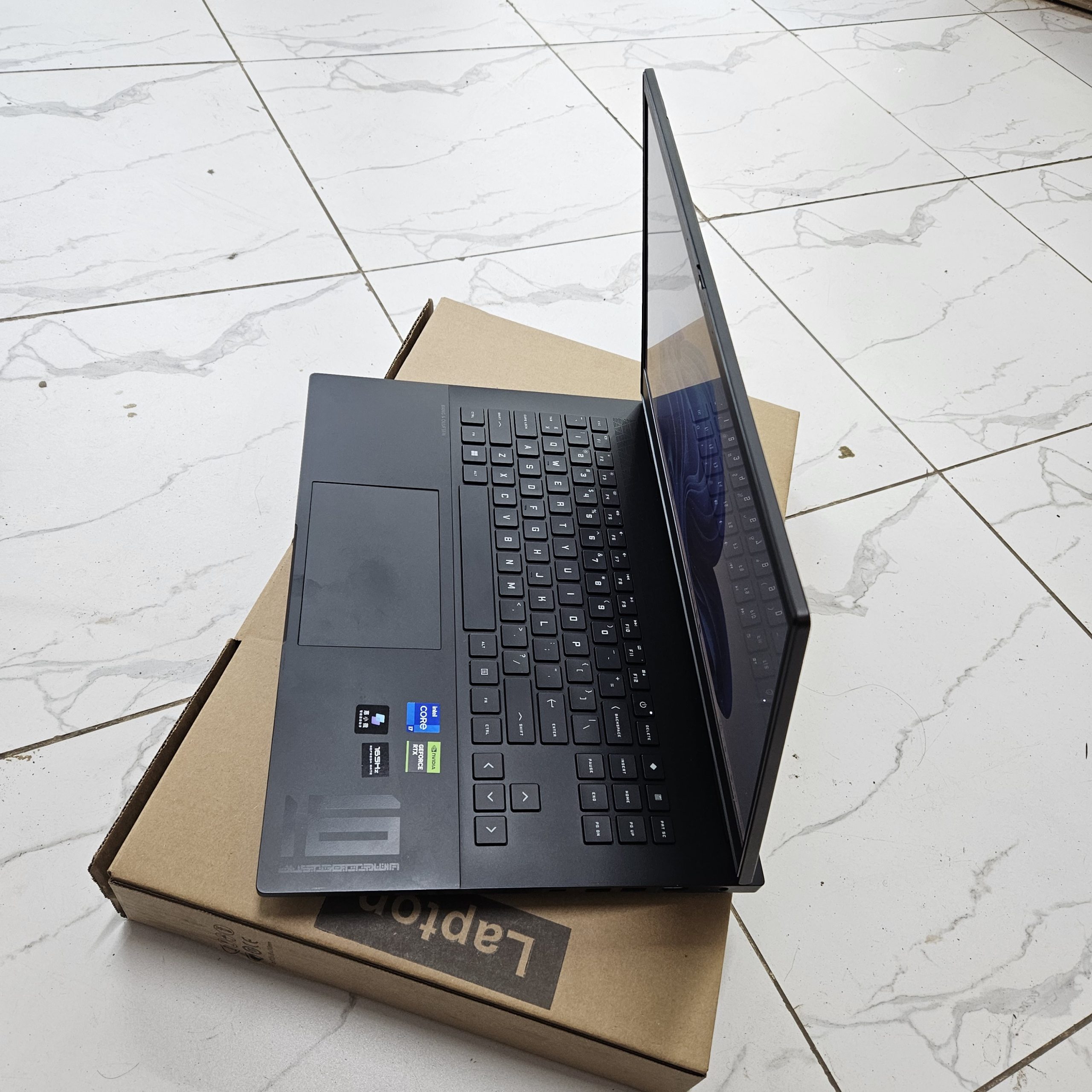HP OMEN 16