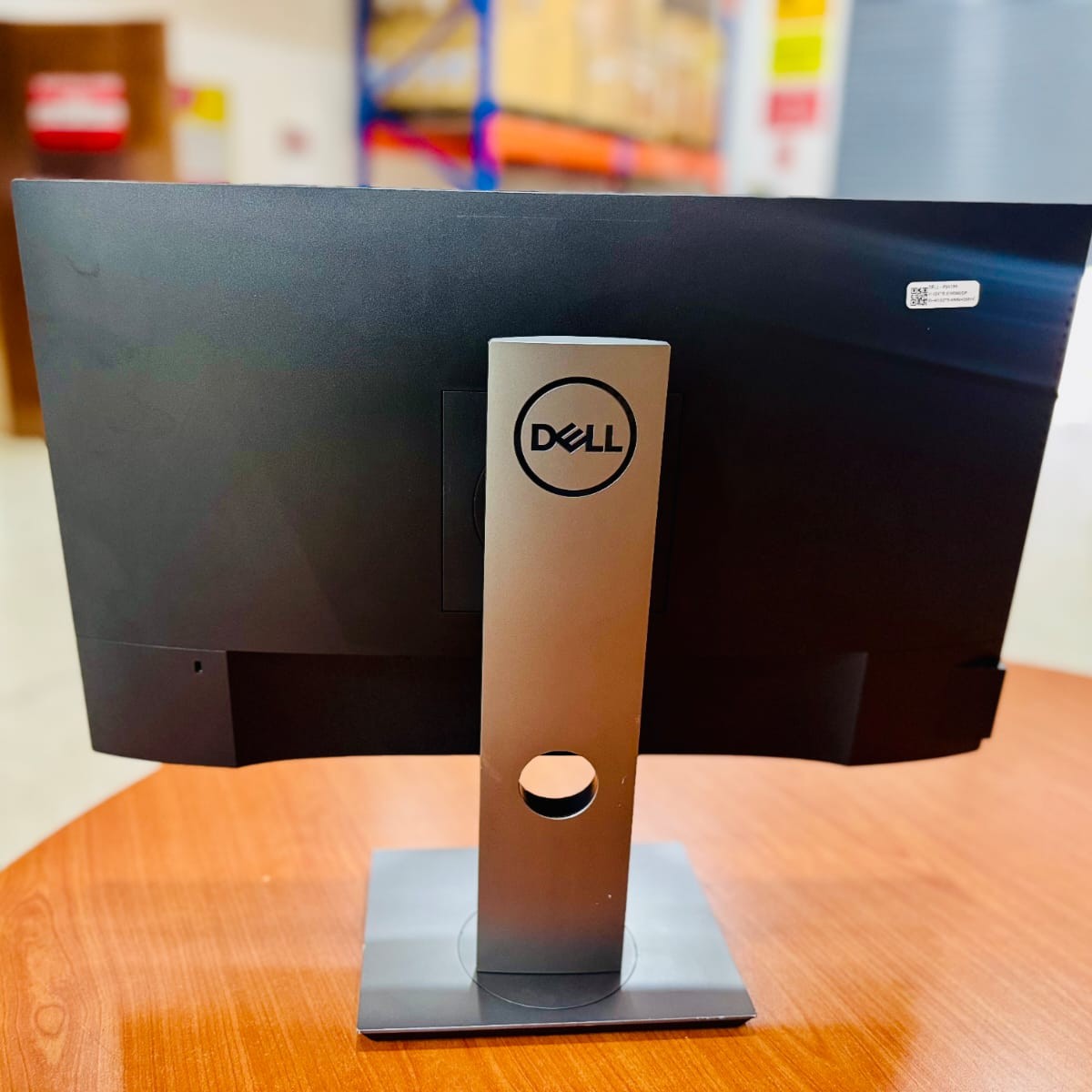 DELL P2419H 23.8" FULL HD IPS MONITOR |