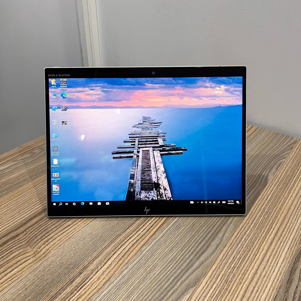 HP ELITEBOOK 1012 X2 G4 | 8GB DDR4 RAM | 256GB NVMe SSD | 8TH GENERATION | DETACHABLE 2-IN-1 LAPTOP - Image 7