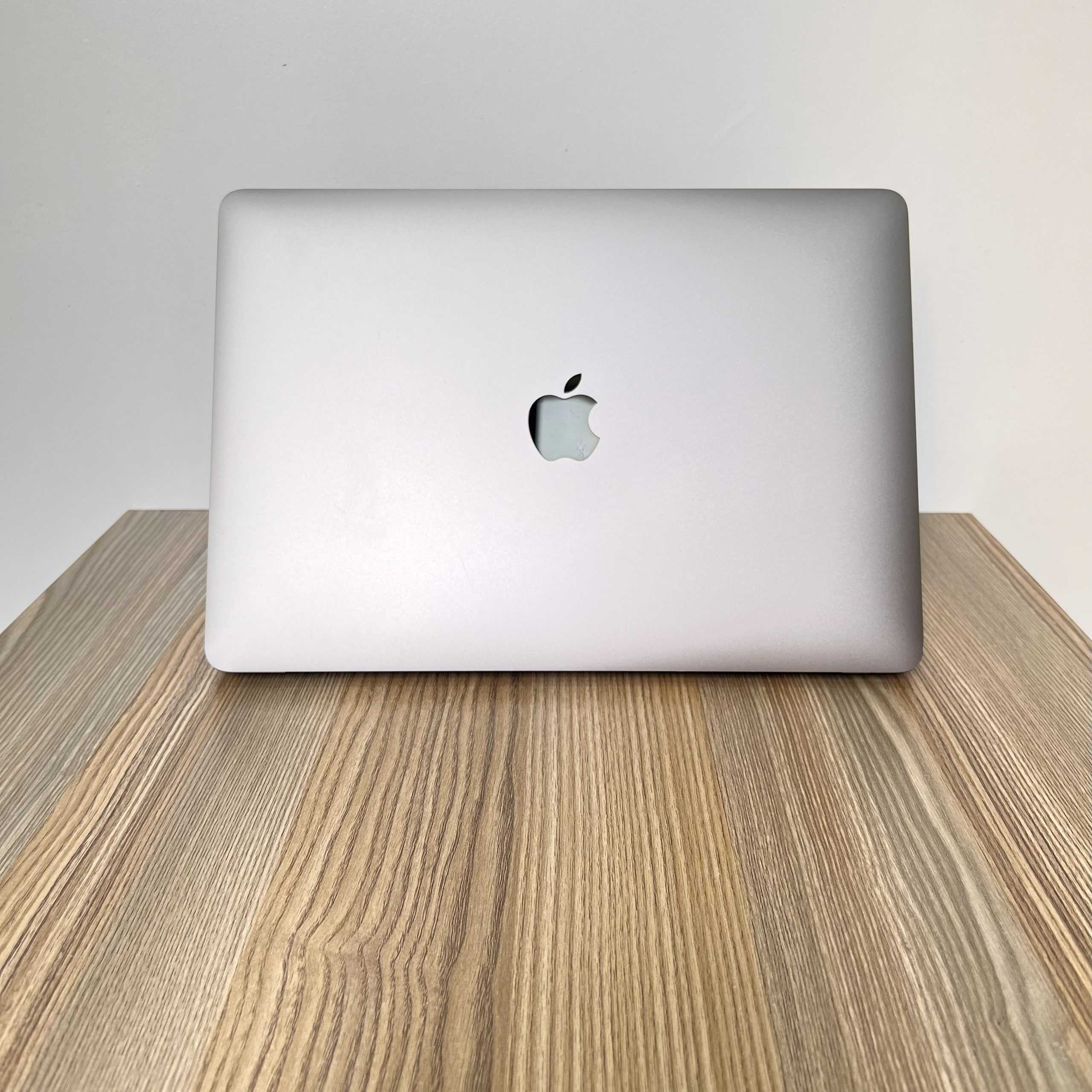 APPLE MACBOOK PRO 13