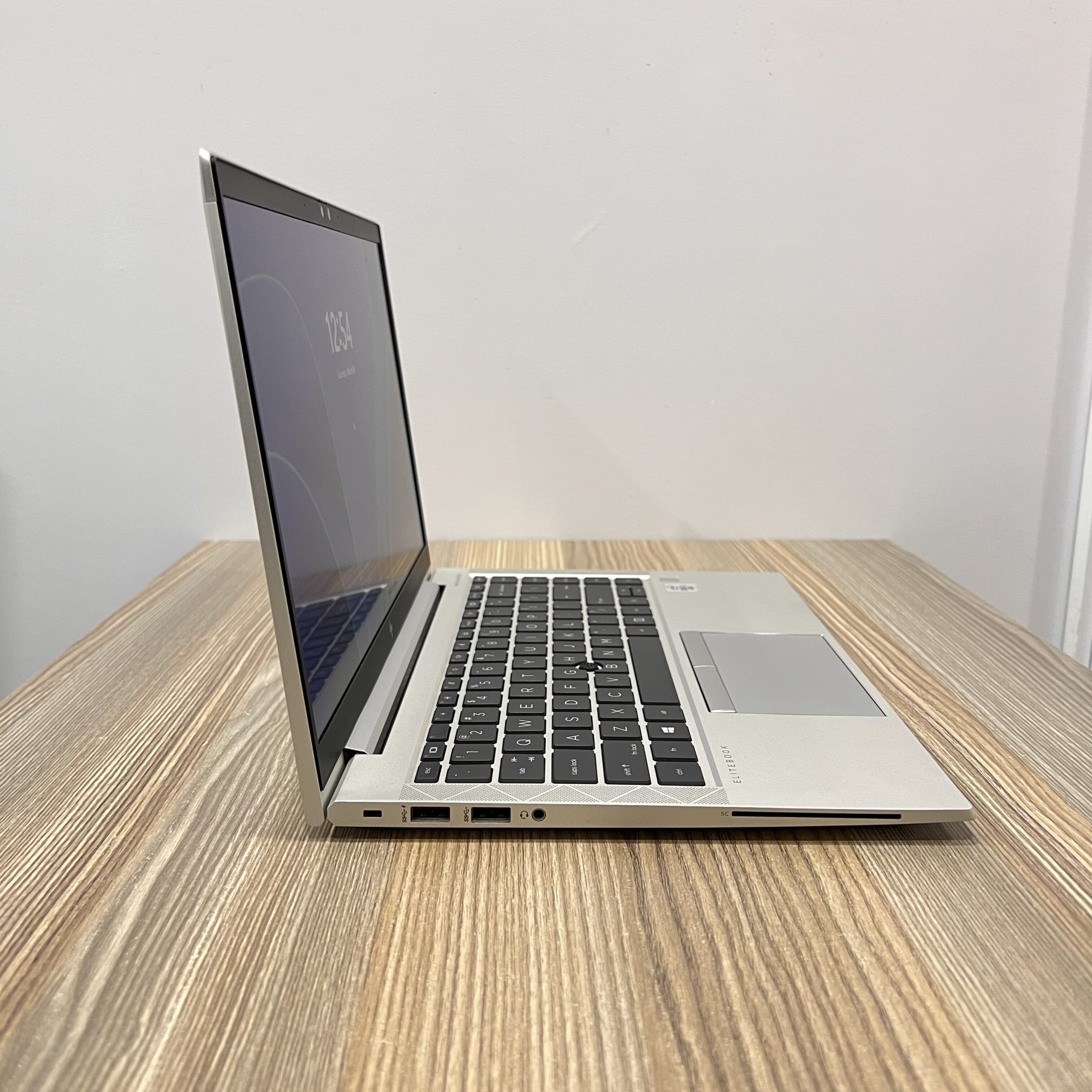 HP ELITEBOOK 840 G7 |INTEL CORE i5| 16GB RAM| 256GB SSD |10TH GENERATION |TOUCHSCREEN|14 INCH DISPLAY - Image 2