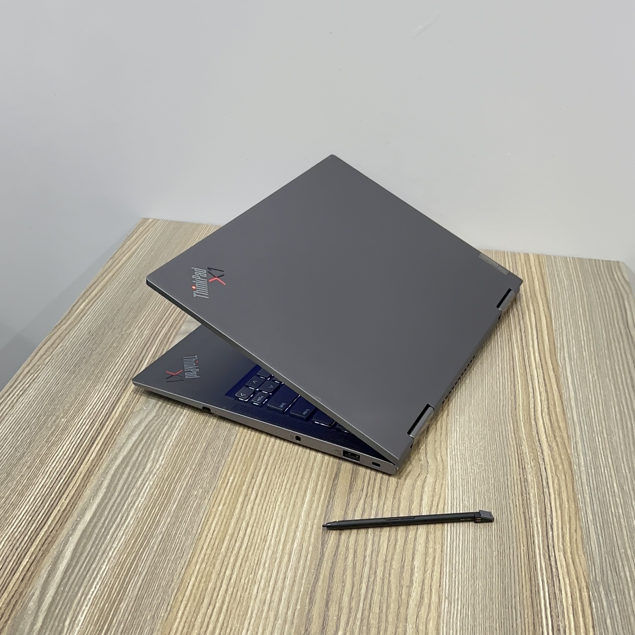 LENOVO THINKPAD X1 YOGA GEN 6