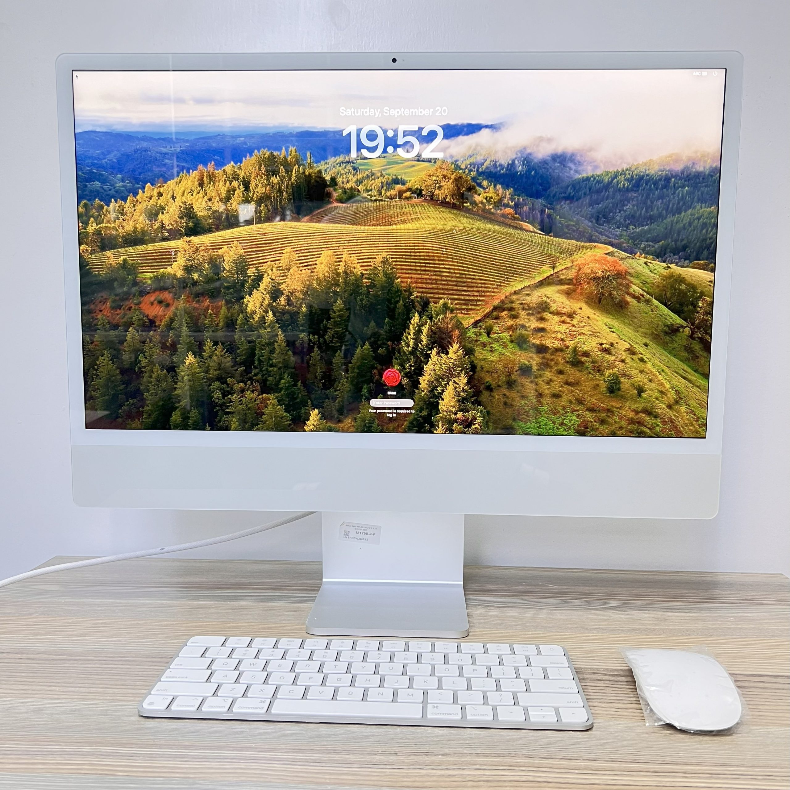 APPLE IMAC 24” (M1, 2021)