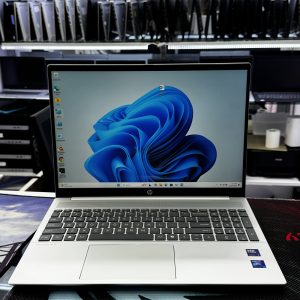 HP OMNIBOOK 5 16-AF1095CL