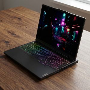 LENOVO LEGION PRO 7
