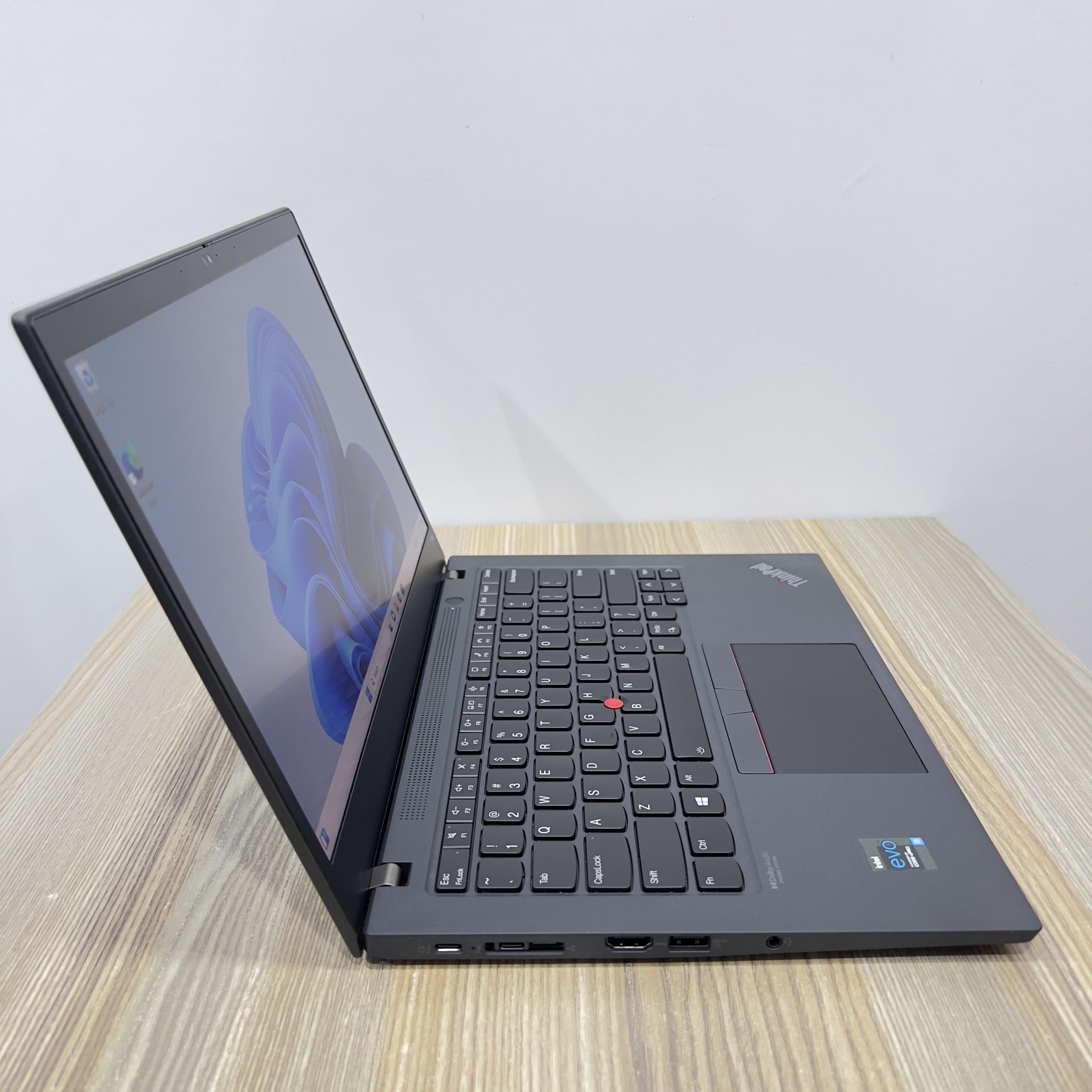 LENOVO THINKPAD T14S GEN 2 (MODEL: 20WNS2EU00) | INTEL CORE i5-1145G7 PROCESSOR (8 CORES, 2.6GHZ BASE, UP TO 4.4GHZ TURBO) | 16GB RAM | 512GB SSD STORAGE | INTEL IRIS Xe GRAPHICS | 14-INCH FULL HD DISPLAY | WINDOWS 11 PRO OPERATING SYSTEM | SLIM DESIGN - Image 6