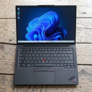 LENOVO THINKPAD X1 CARBON